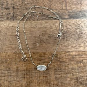 Kendra scott necklace
